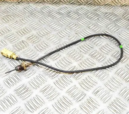 Audi Q3 8U Oil temperature sensor 04L906088BS