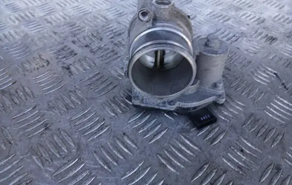 Hyundai Bayon Throttle body valve 3515007200