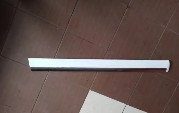 Nissan Pathfinder R51 Front door trim (molding) 80871S00