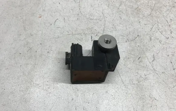 Renault Scenic II - Grand scenic II Airbag deployment crash/impact sensor 8200411025 601298200