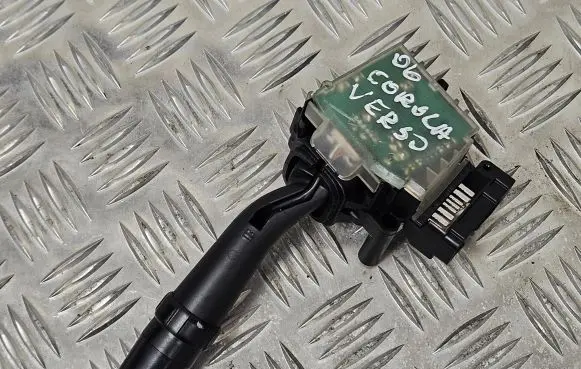Toyota Corolla Verso AR10 Wiper control stalk 173821 84652 05170