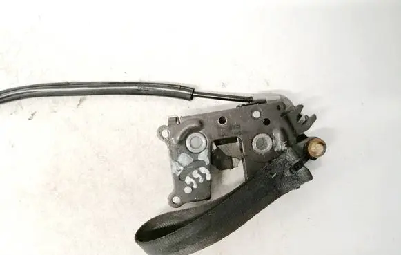 Jeep Grand Cherokee (WK) Seat back rest lock catch 