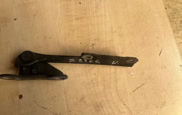 Mitsubishi Space Star Engine bonnet/hood hinges
