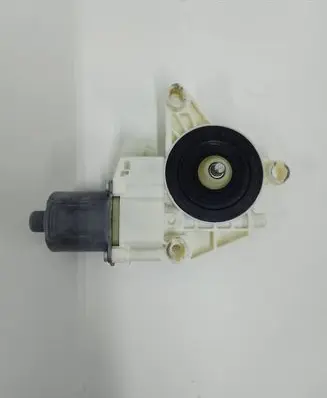 Mercedes-Benz E W212 Rear door window regulator motor 0130822505