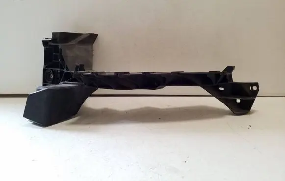 Audi Q7 4M Headlight/headlamp mounting bracket 4M0805607