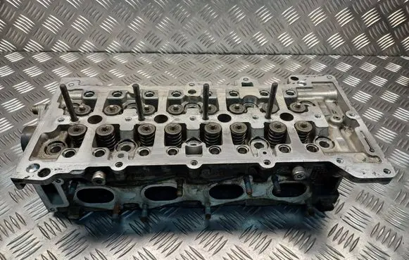 Engine head