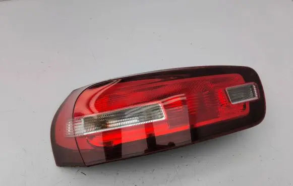 Citroen C4 II Picasso Rear/tail lights