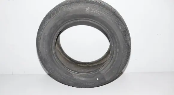BMW 5 E39 R15 summer tire 