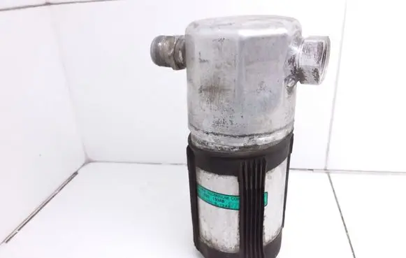 Audi A4 S4 B5 8D Air conditioning (A/C) air dryer 8A0820193AB