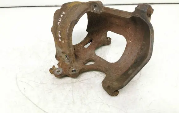 Honda CR-V Fuel pump bracket 9s16
