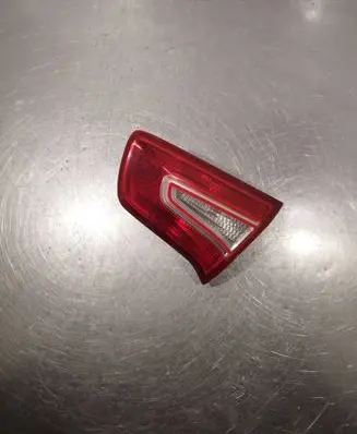 KIA Sportage Tailgate rear/tail lights