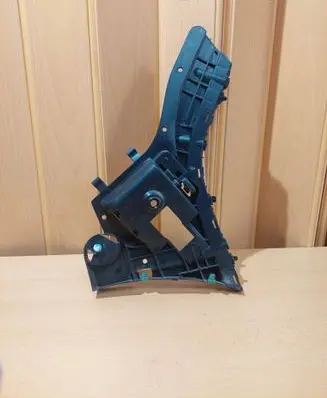 Volvo XC60 Rear bumper mounting bracket 31323763