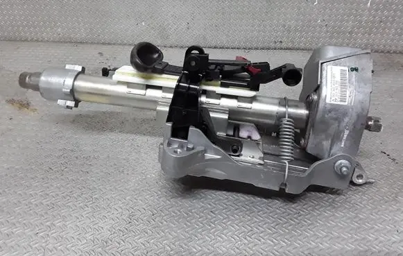 Mercedes-Benz A W169 Steering wheel axle A1694604016