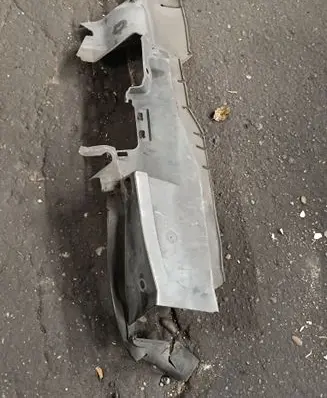 BMW X5 E53 Intercooler air guide/duct channel 51717124217 7124217 51717123349