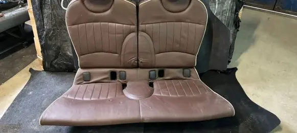 Mini One - Cooper Clubman R55 Rear seat 118KM