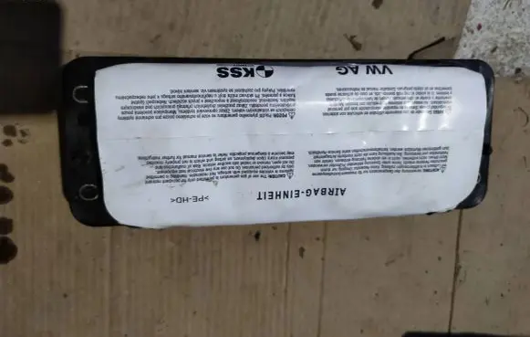 Porsche Macan (95B) Passenger airbag 95B880204