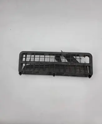 BMW 5 E34 Quarter panel pressure vent 64228151887