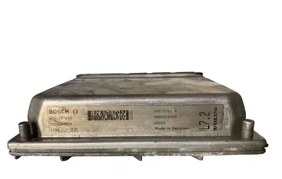 Volvo XC90 Engine control unit/module 0261207809 08675761A 1039S00000