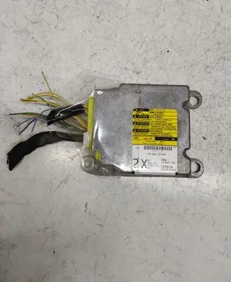 Toyota Avensis T250 Airbag control unit/module 8917005220