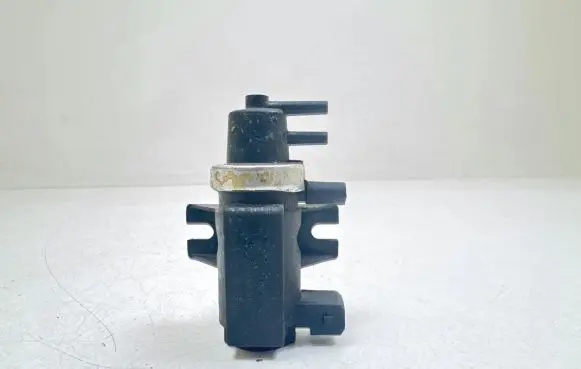 Nissan Almera Tino Turbo solenoid valve 70026501 14956AN401 103T339