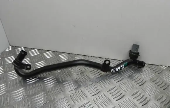 Volkswagen PASSAT B7 Engine coolant pipe/hose 5N0121065 VD5918