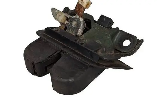 Audi A4 S4 B6 8E 8H Tailgate/trunk/boot lock/catch/latch 4B9827520