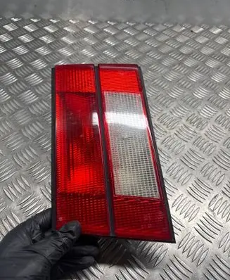 BMW 5 E34 Tailgate rear/tail lights 83515620 3374463202