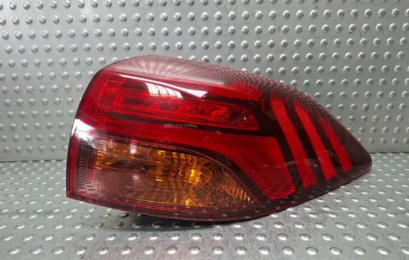 Hyundai Tucson TL Rear/tail lights S27725847 92402D7600