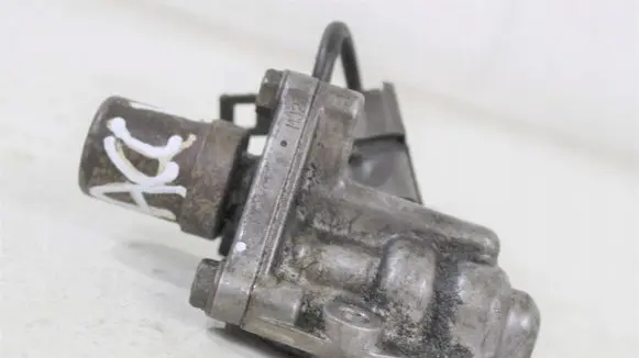 Honda Accord Camshaft vanos timing valve 
