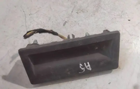 Audi A5 8T 8F Tailgate opening switch 5N0827566B