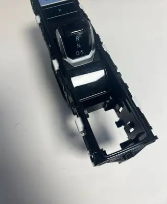 Gear selector/shifter in gearbox