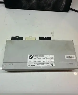 BMW 3 F30 F35 F31 Tailgate/trunk control unit/module 7343935 61357343935 0026698802