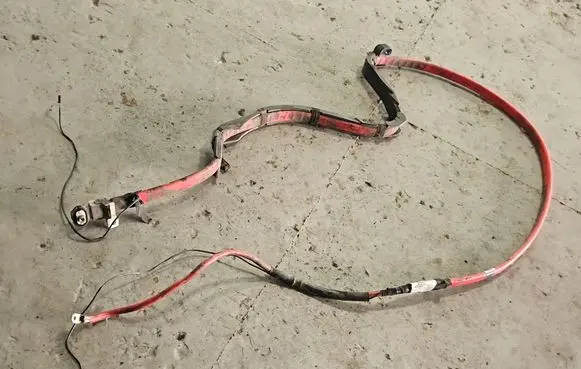 BMW 6 E63 E64 Positive cable (battery) 6927706 66405910