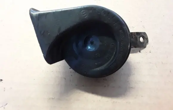 Mercedes-Benz C W203 Horn signal 703881157