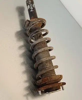 Subaru Forester SJ Rear shock absorber with coil spring 