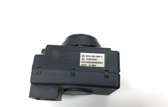 Audi A8 S8 D3 4E Ignition lock 3D0905865E 33300101