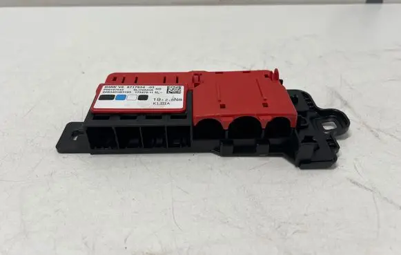 BMW i4 Current control relay 8717954