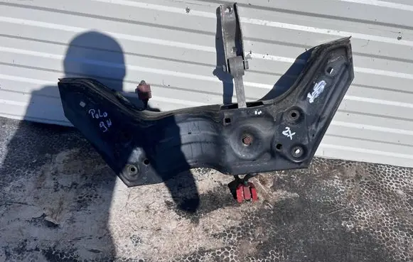 Volkswagen Polo IV 9N3 Front subframe