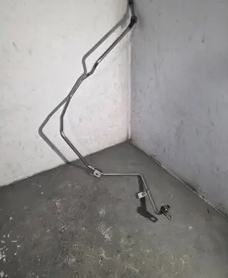 Porsche Macan (95B) Oil cooling pipe 95B317817D