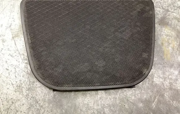 BMW 5 E39 Side speaker trim/cover 81720425