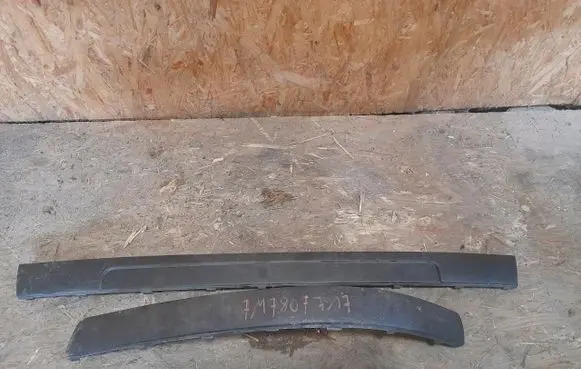 Seat Alhambra (Mk1) Front bumper splitter molding 7M7807719
