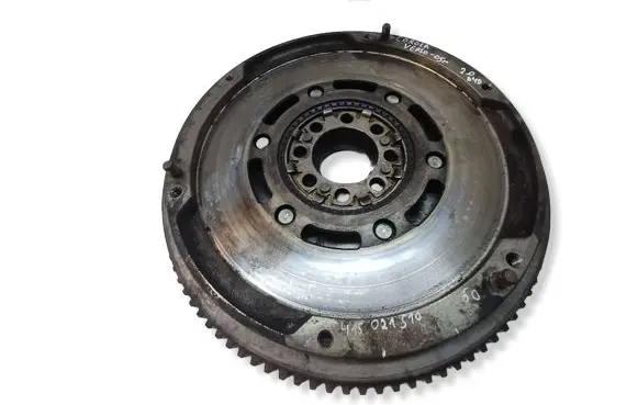 Toyota Corolla Verso AR10 Dual mass flywheel 445014310