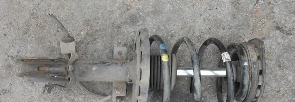 Renault Megane III Front shock absorber/damper 540100027R