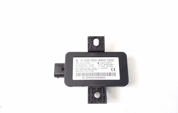 Mercedes-Benz CLA C117 X117 W117 Tire pressure control unit A0009008402