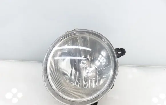 Jeep Patriot Headlight/headlamp 05303843AB