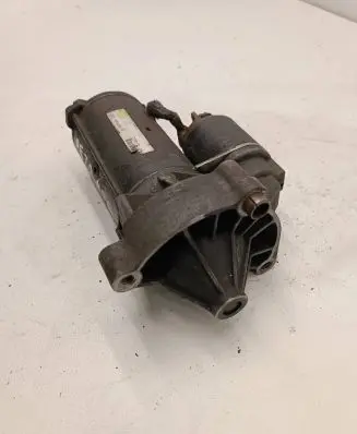 Peugeot 406 Starter motor D7R12 7B70028NG