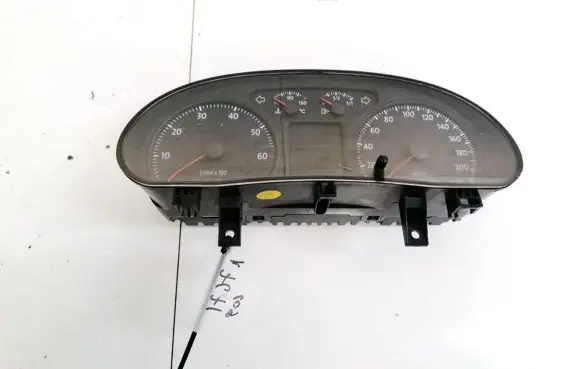 Volkswagen Polo Speedometer (instrument cluster) 6Q0920803E 110080320
