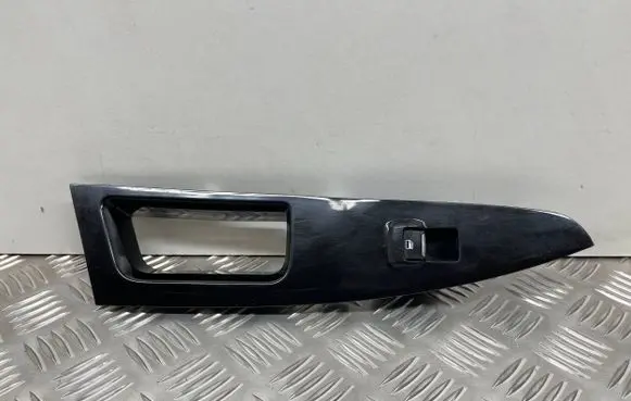 Ford Fusion II Electric window control switch DS7314A567B
