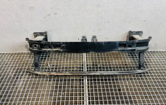 Volkswagen PASSAT B8 Front bumper cross member 3G0807111