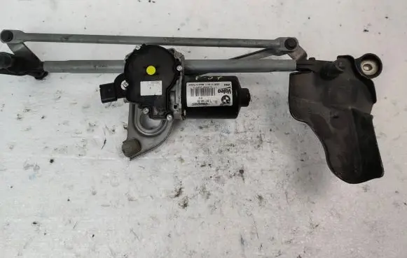 BMW 3 F30 F35 F31 Front wiper linkage 
